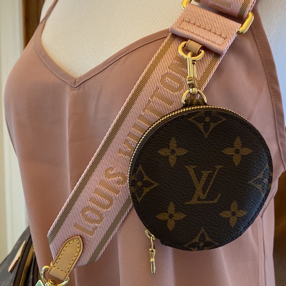 Louis Vuitton Multi Pochette Accessoires - Picture 4 of 11